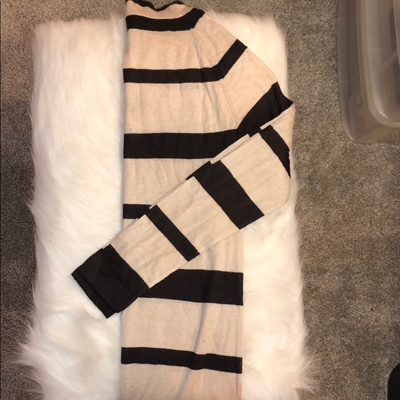 BCBGMAXAZRIA Cashmere striped turtle neck sweater - Picture 2 of 5